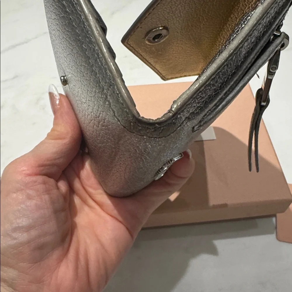 MIU MIU WALLET 💛🩶 - Picture 8 of 17